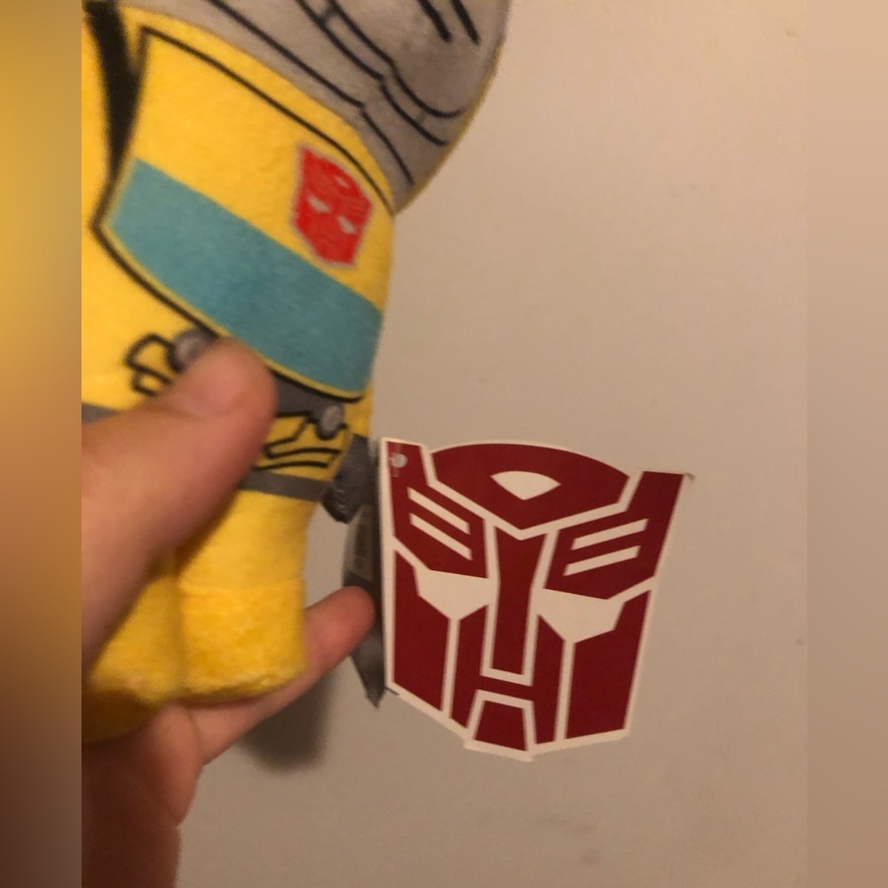 ✨ Transformer | BRAND NEW Stuffie - Picture 2 of 4